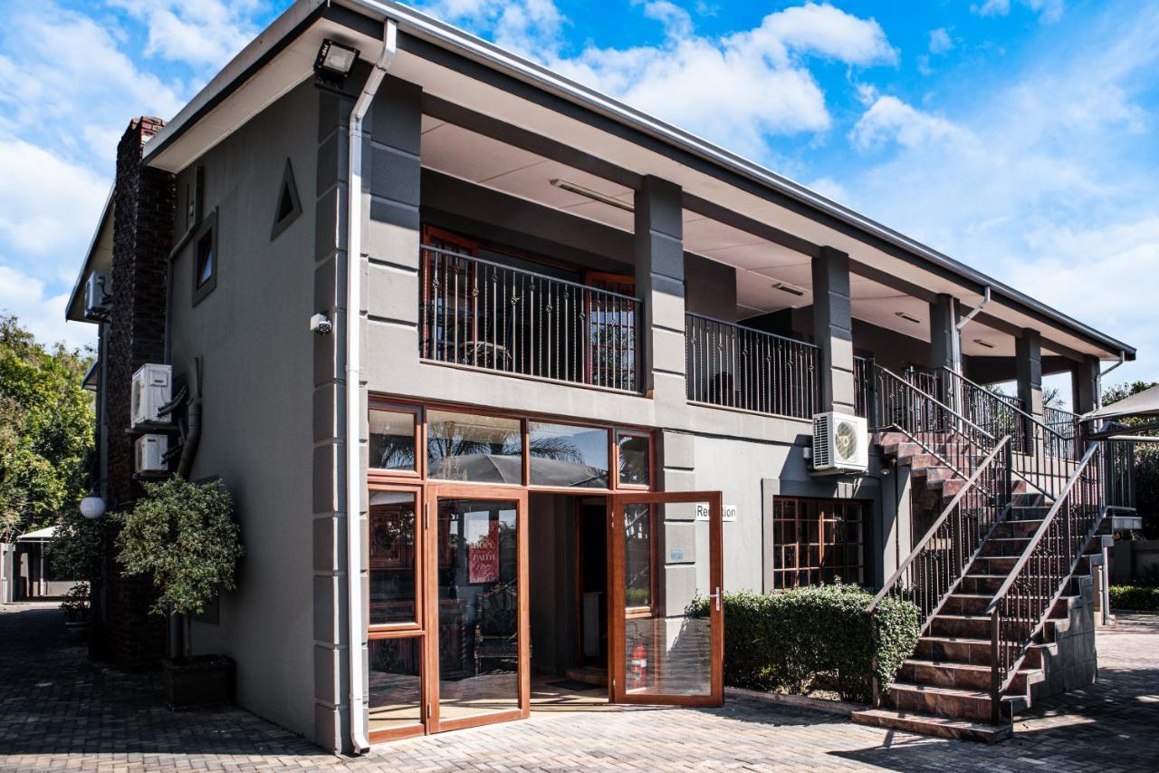 Pinehaven Bed And Breakfast Newcastle Exterior photo